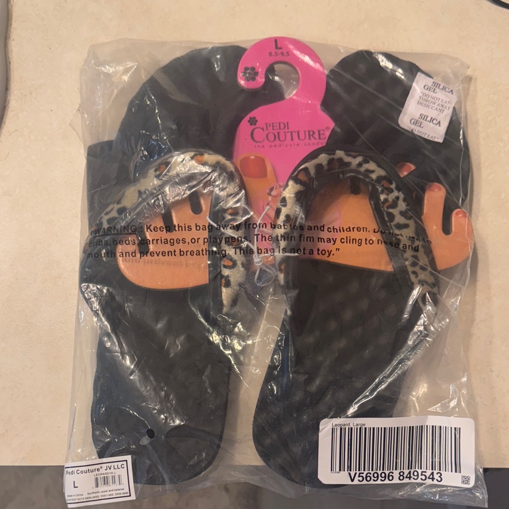 Women's Black Leopard Pedicure Sandals L (8.5-9.5)